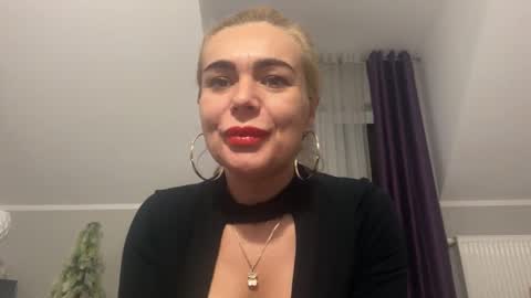 Snapshot of jenny_play1 chatting on 28, 12, 2024 Jenny online show from 28, 12, 2024