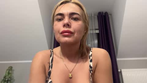 Snapshot of jenny_play1 chatting on 19, 1, 2025 Jenny online show from 19, 1, 2025