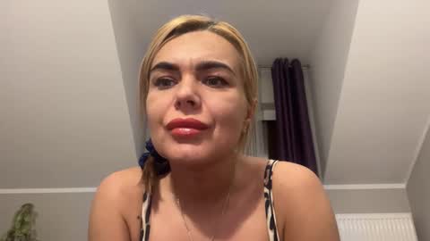 Snapshot of jenny_play1 chatting on 22, 1, 2025 Jenny online show from 22, 1, 2025