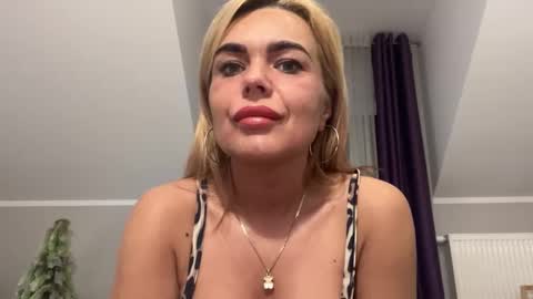 Snapshot of jenny_play1 chatting on 28, 1, 2025 Jenny online show from 28, 1, 2025