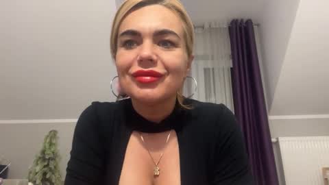 Snapshot of jenny_play1 chatting on 1, 2, 2025 Jenny online show from 1, 2, 2025