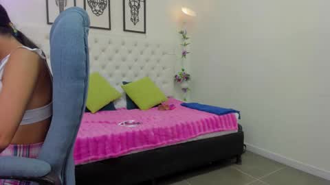 Snapshot of jenny_stark chatting on 28, 9, 2025 jenny_stark online show from 28, 9, 2025