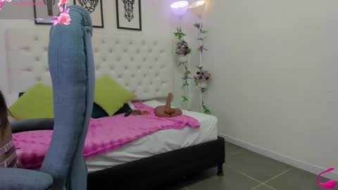 Snapshot of jenny_stark chatting on 20, 10, 2025 jenny_stark online show from 20, 10, 2025