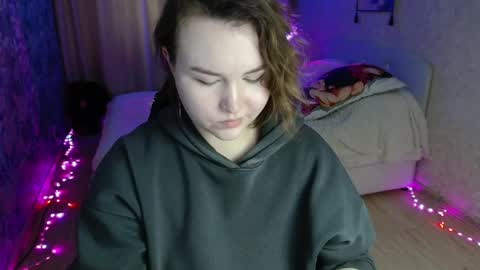 Snapshot of jennyattal chatting on 6, 5, 2026 Jenny online show from 6, 5, 2026