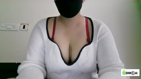 Snapshot of jennydolphin chatting on 18, 6, 2026 Jenny online show from 18, 6, 2026