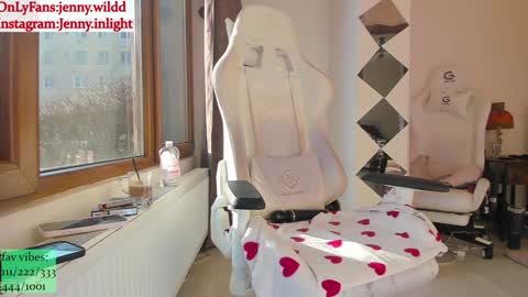 infamous blondiechloe.             Jennyjennywildd online show from 6, 3, 2026