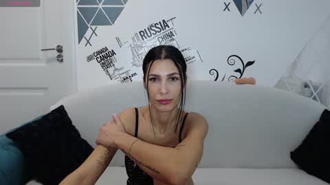 Jenny online show from 3, 2, 2025