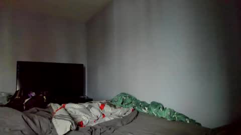 Snapshot of jenovakitty chatting on 25, 11, 2025 Jenn - come to my onlyfans online show from 25, 11, 2025