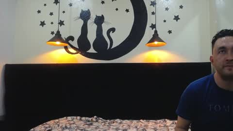 Jeremmyandstacy online show from 31, 1, 2025