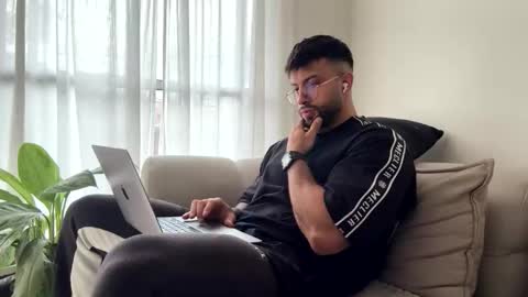 Jeremy online show from 17, 4, 2026