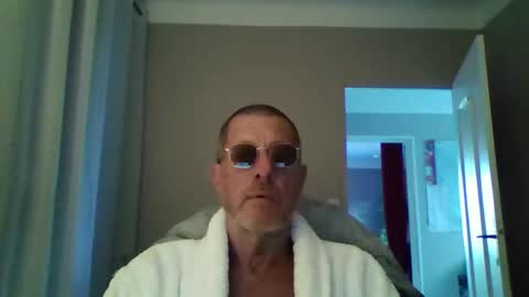 jerflor online show from 24, 9, 2025