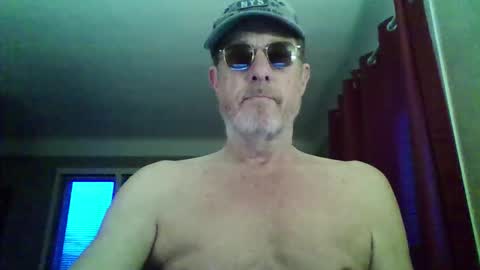 Snapshot of jerflor chatting on 5, 2, 2026 jerflor online show from 5, 2, 2026