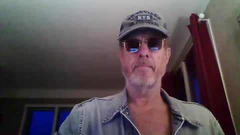 Snapshot of jerflor chatting on 8, 2, 2026 jerflor online show from 8, 2, 2026