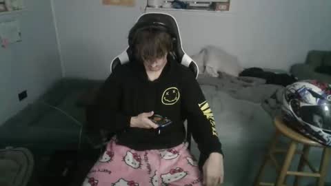 jerimiahslhong online show from 11, 11, 2025