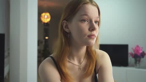 Molly online show from 7, 11, 2025