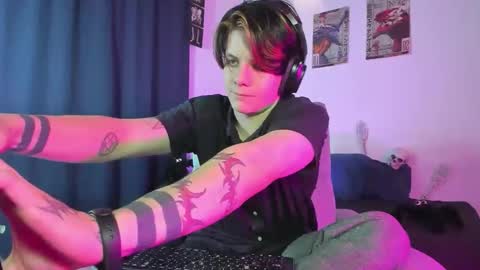 Angelo online show from 26, 10, 2025