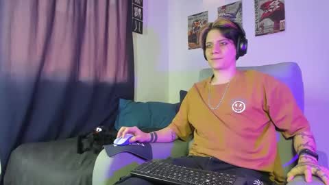 Angelo online show from 3, 11, 2025