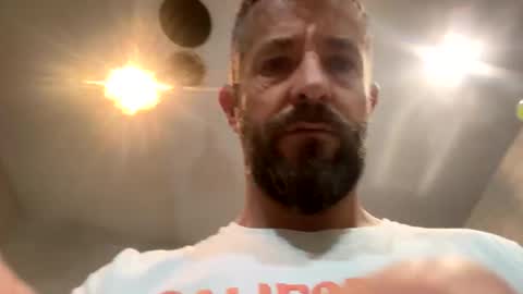 jesaj online show from 23, 11, 2025