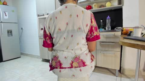 Snapshot of jess1ca_herrera chatting on 25, 1, 2025 jessica herreraToday I will be your devil and you my victim online show from 25, 1, 2025