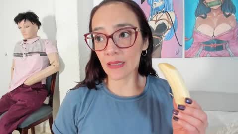 Snapshot of jess1ca_herrera chatting on 14, 10, 2025 jessica herreraToday I will be your devil and you my victim online show from 14, 10, 2025