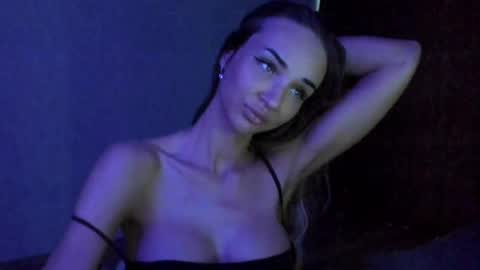 jess1ca_rabb1t online show from 7, 2, 2025