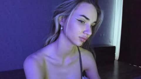 jess1ca_rabb1t online show from 15, 11, 2025