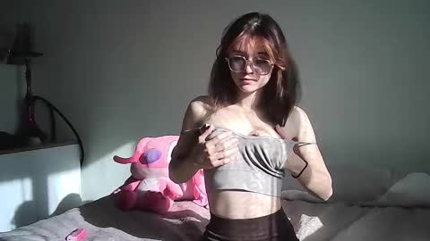 Snapshot of jessa_vibe chatting on 26, 10, 2025 Jessica but u can call me Jessa online show from 26, 10, 2025