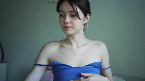 Snapshot of jessa_vibe chatting on 3, 12, 2025 Jessica but u can call me Jessa online show from 3, 12, 2025