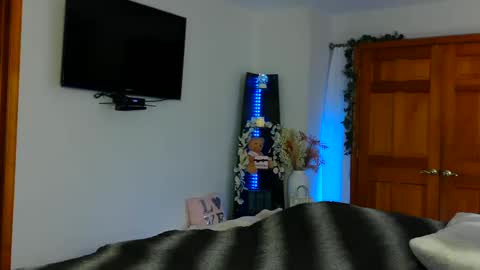 Jessabelle Diamond online show from 11, 12, 2024