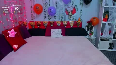 Snapshot of jessabellucci chatting on 11, 11, 2025 Jessa Bellucci online show from 11, 11, 2025