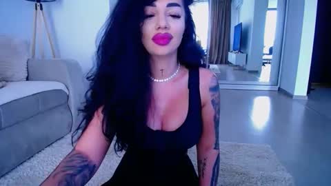 Jess online show from 10, 5, 2026