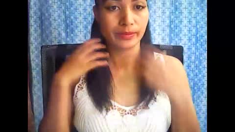 Snapshot of jessi_tastyxx172121 chatting on 8, 10, 2025 jessi_tastyxx172121 online show from 8, 10, 2025
