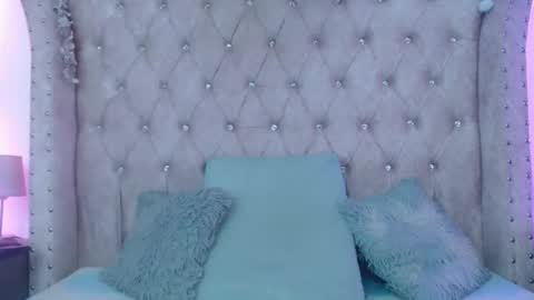 Snapshot of jessica_carter_ chatting on 1, 12, 2025 Jessica online show from 1, 12, 2025