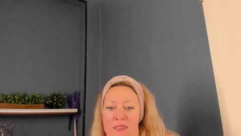 Jessica online show from 26, 10, 2025