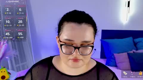 Natalia online show from 6, 3, 2025