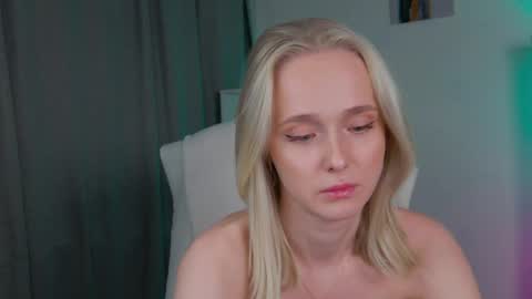 Snapshot of jessica_rays chatting on 5, 6, 2026 Jessica online show from 5, 6, 2026