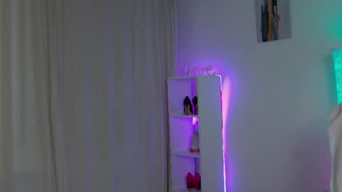 Snapshot of jessica_rays chatting on 19, 6, 2026 Jessica online show from 19, 6, 2026