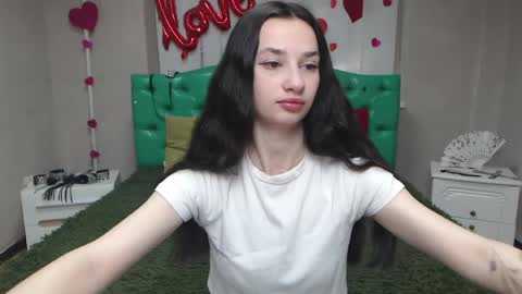 Snapshot of jessicabreez chatting on 8, 5, 2026 JessicaBreez online show from 8, 5, 2026