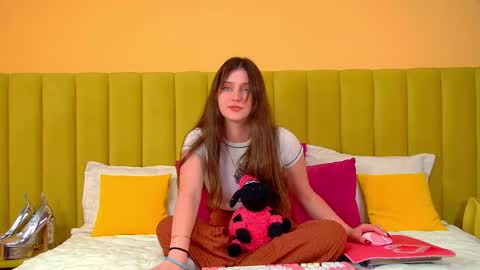 Snapshot of jessicajewells45 chatting on 16, 9, 2025 Jessica online show from 16, 9, 2025