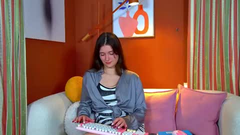 Snapshot of jessicajewells45 chatting on 21, 9, 2025 Jessica online show from 21, 9, 2025