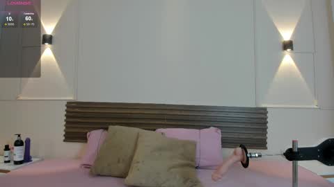 Snapshot of jessicakurth chatting on 15, 9, 2025 Jessica online show from 15, 9, 2025