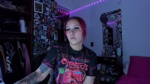 Snapshot of jessie_williams_01 chatting on 21, 1, 2025 Your Sweet Angel online show from 21, 1, 2025