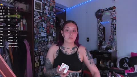 Snapshot of jessie_williams_01 chatting on 7, 2, 2025 Your Sweet Angel online show from 7, 2, 2025