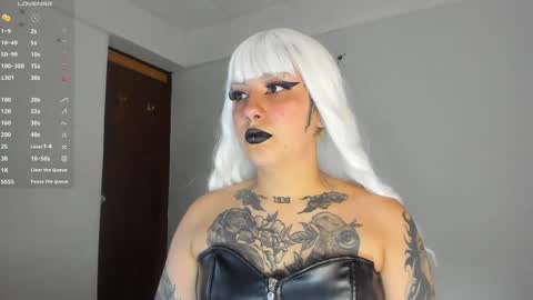 Snapshot of jessie_williams_01 chatting on 11, 2, 2025 Your Sweet Angel online show from 11, 2, 2025