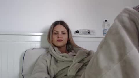 jessieryan online show from 19, 10, 2025