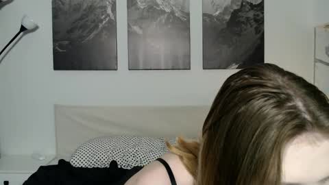 jessstonem online show from 23, 2, 2026