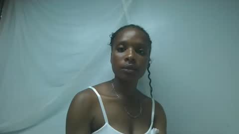 Snapshot of jessybabie chatting on 12, 11, 2025 jessybabie online show from 12, 11, 2025