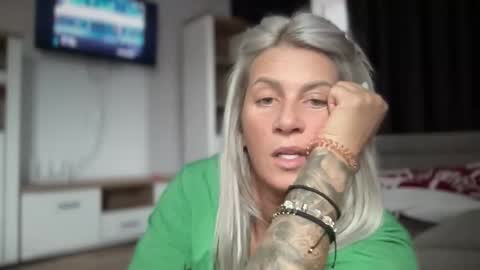 Jessye online show from 8, 10, 2025