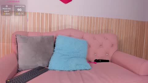 Jessy Morgan online show from 27, 11, 2025