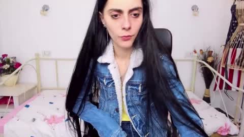 Snapshot of jessystarrr chatting on 3, 2, 2025 Jessy online show from 3, 2, 2025